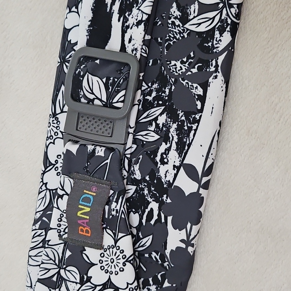 BANDI Running Waist Belt/ Modern Fanny Pack - Picture 11 of 12